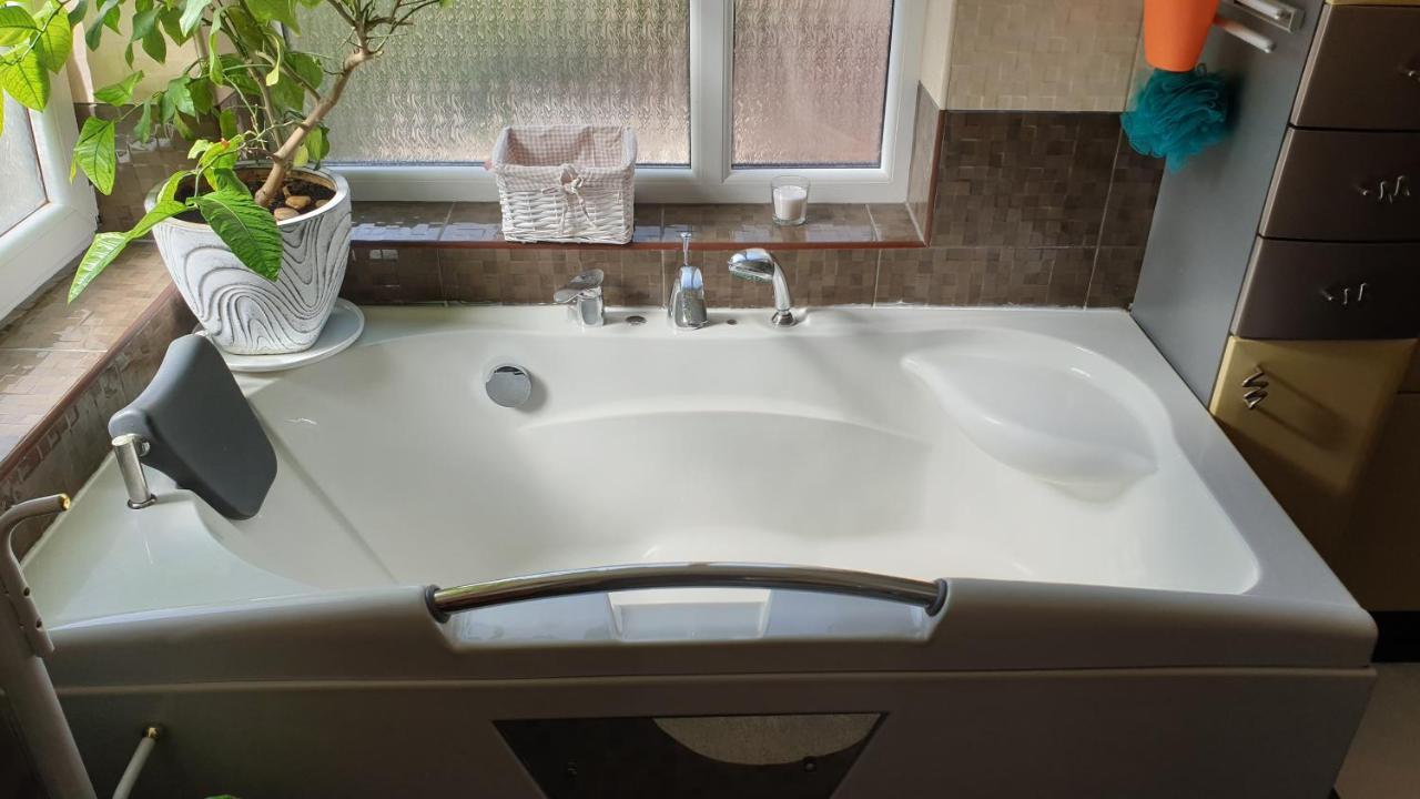 Jurmala'S Centre Apartments מראה חיצוני תמונה